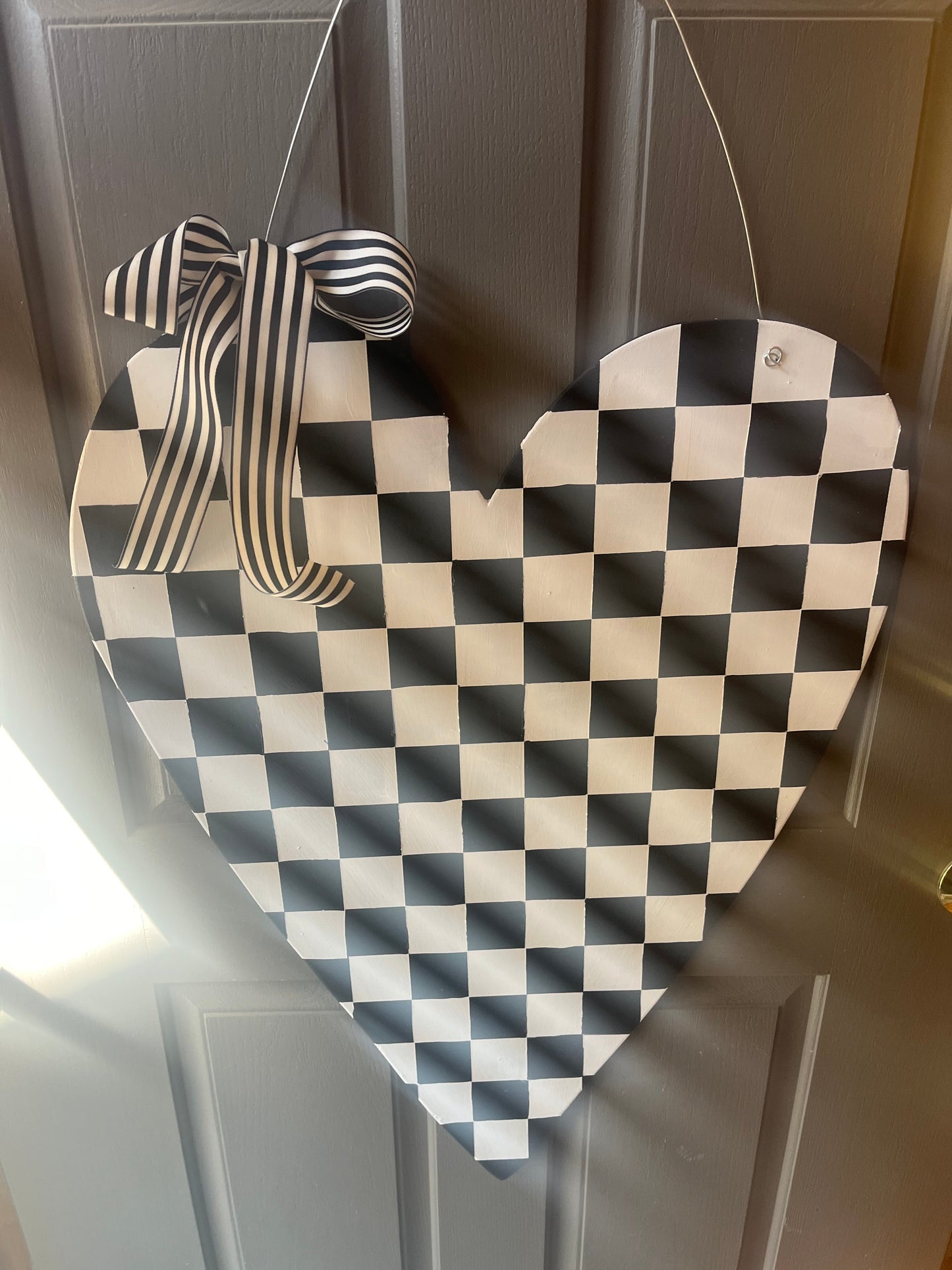 Black/White Checkered Hearts - Self Checkout at Creative Collabs