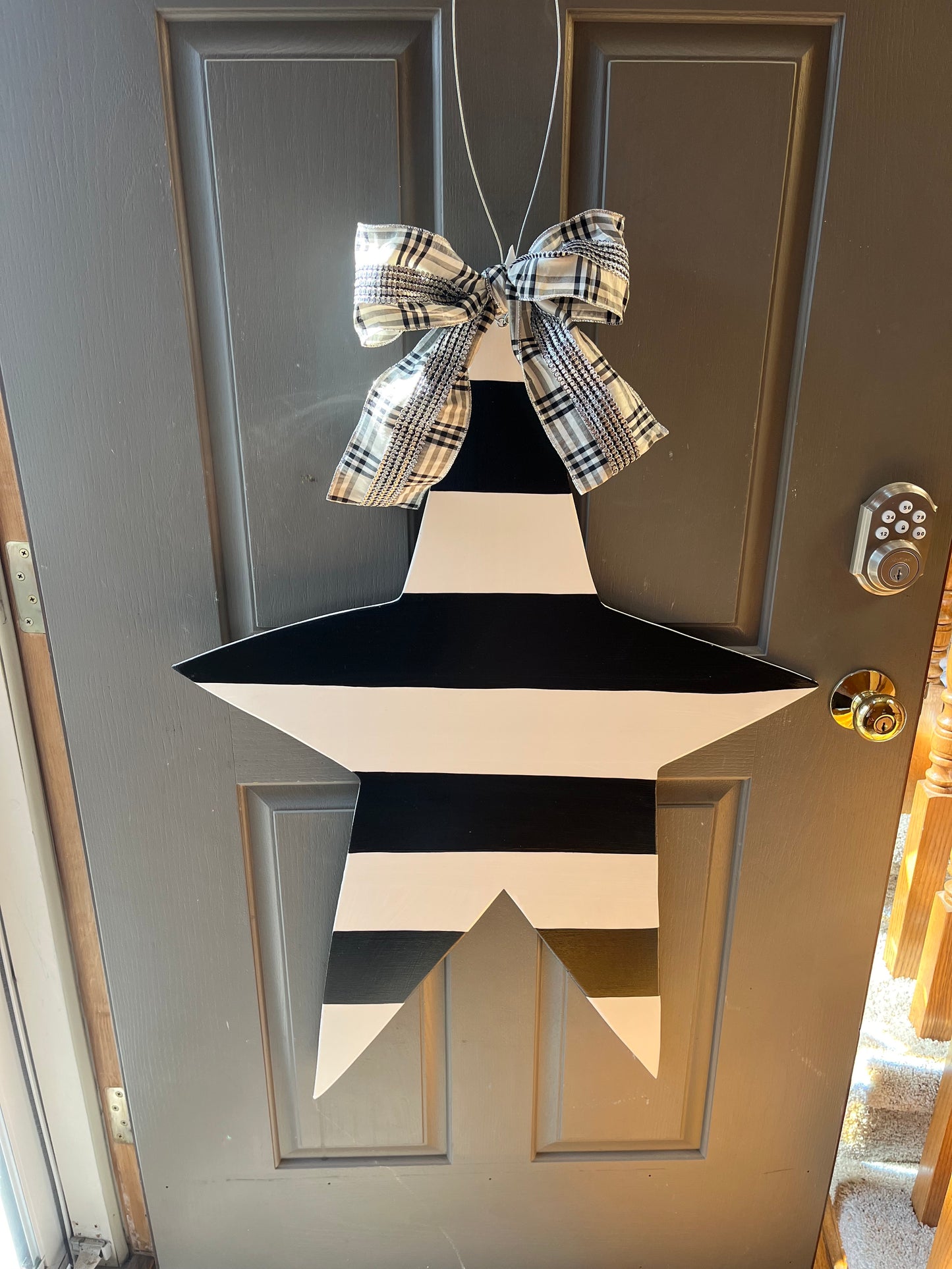 B/W Stripe Star